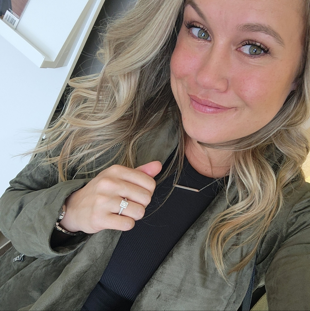 Meet your Posher, Tayler